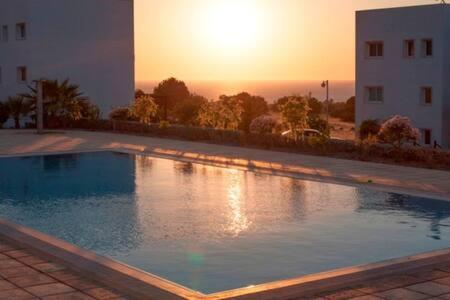 Joya Cyprus Mermaid Penthouse Apartment Agios Amvrosios  Екстериор снимка